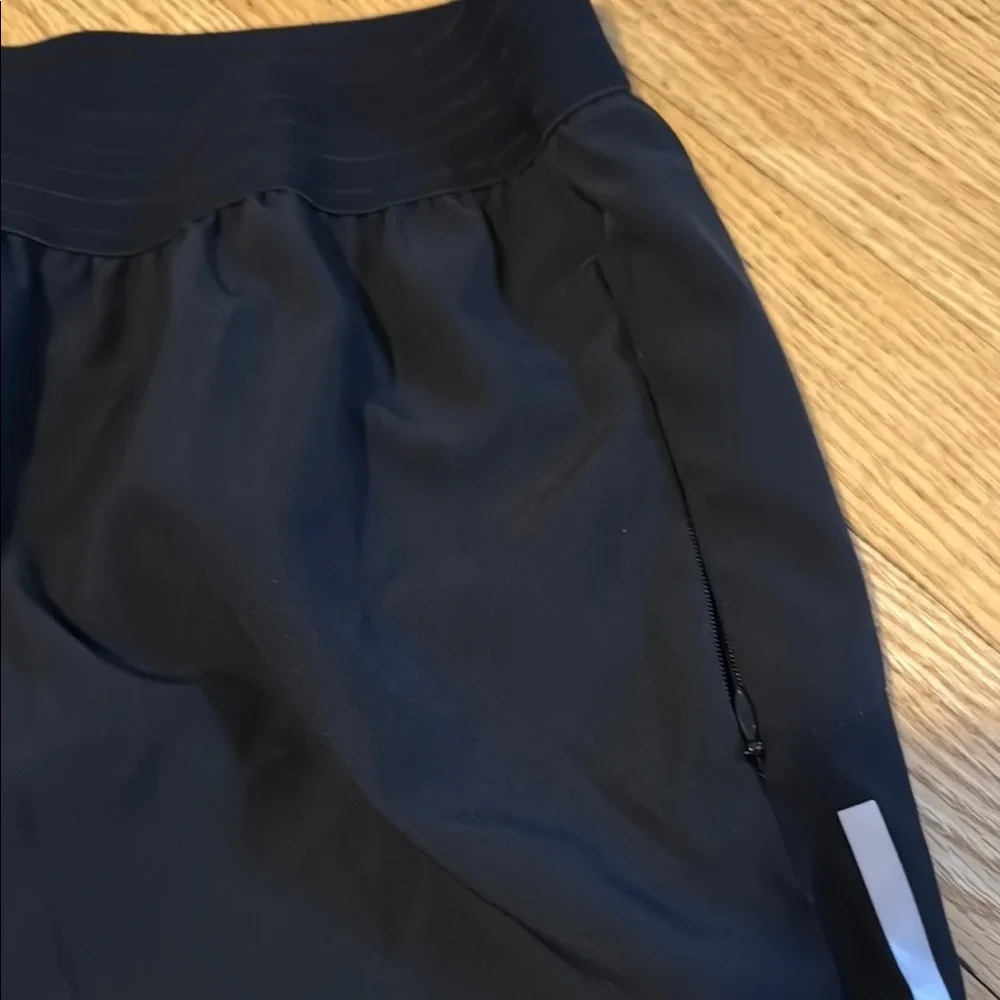 SHEIN Black and White Athletic Shorts with Compression Layer - Picture 3 of 10